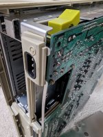 dg1plugside.jpg